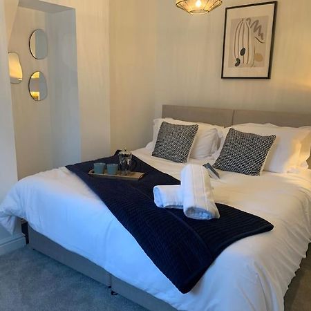 Alto - Lovely 2 Bedroom Serviced Apartment Bristol By Mint Stays 외부 사진